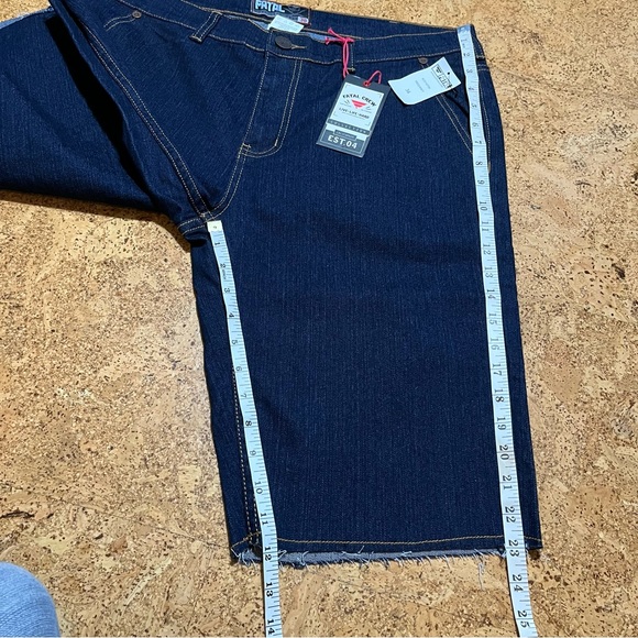 Fatal Men’s Denim Cut Off Jean Shorts NWT Sz 36 - Picture 10 of 13